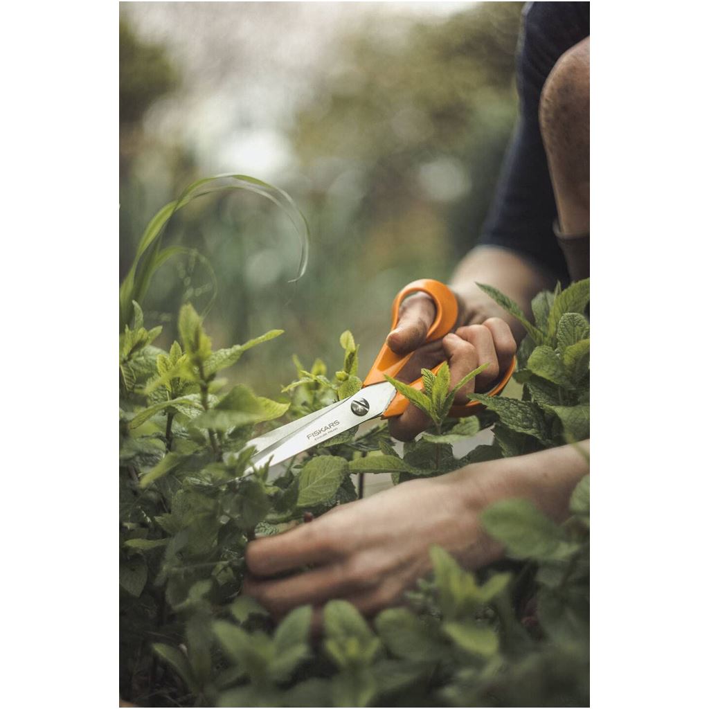 Fiskars Universal Garden Scissors, 21 cm (S90)
