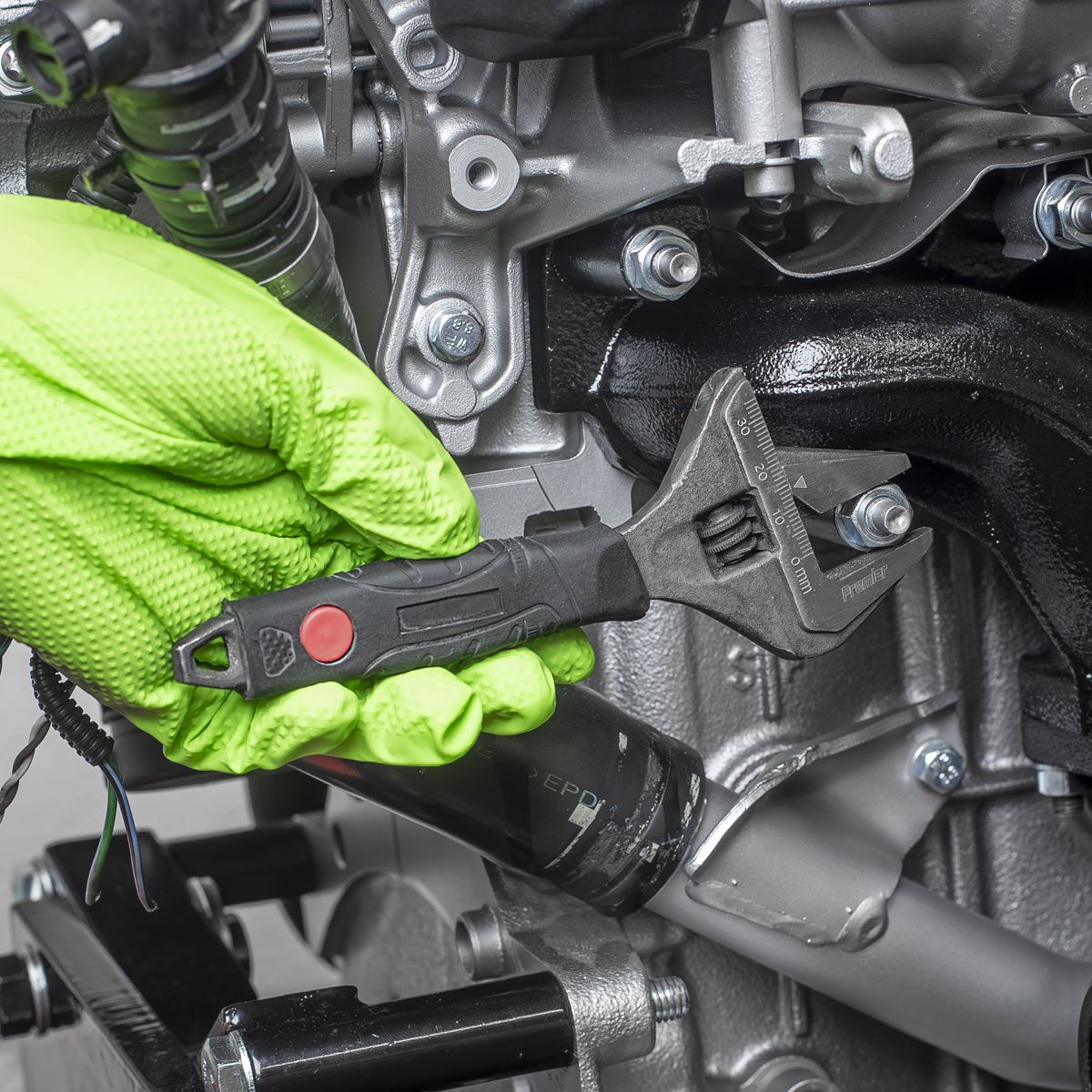 Sealey Premier Adjustable Wide Jaw Wrench 150mm AK9573