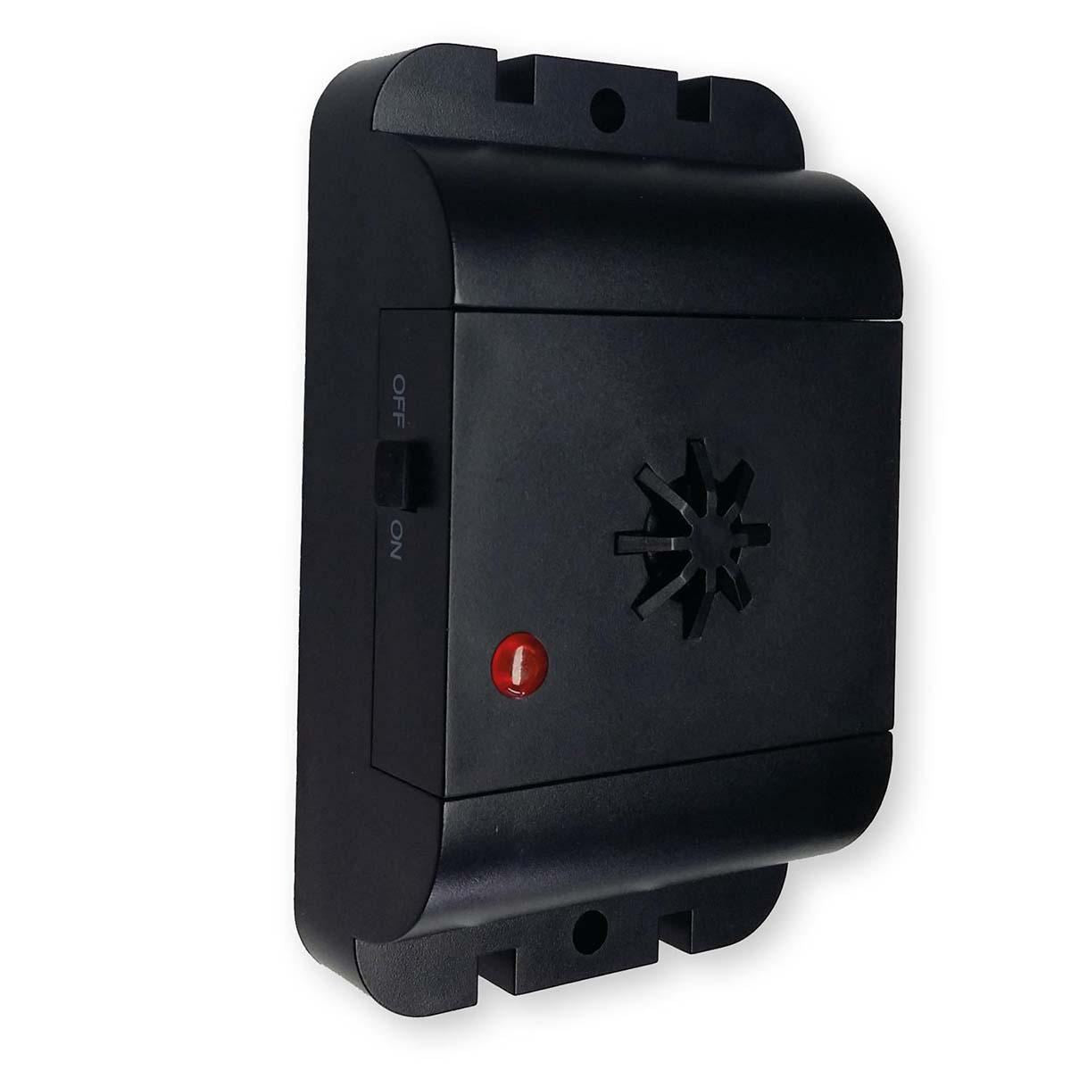ISOTRONIC Isotronic Dog and Cat Repellent 18 to 32 kHz Outdoor - 70630