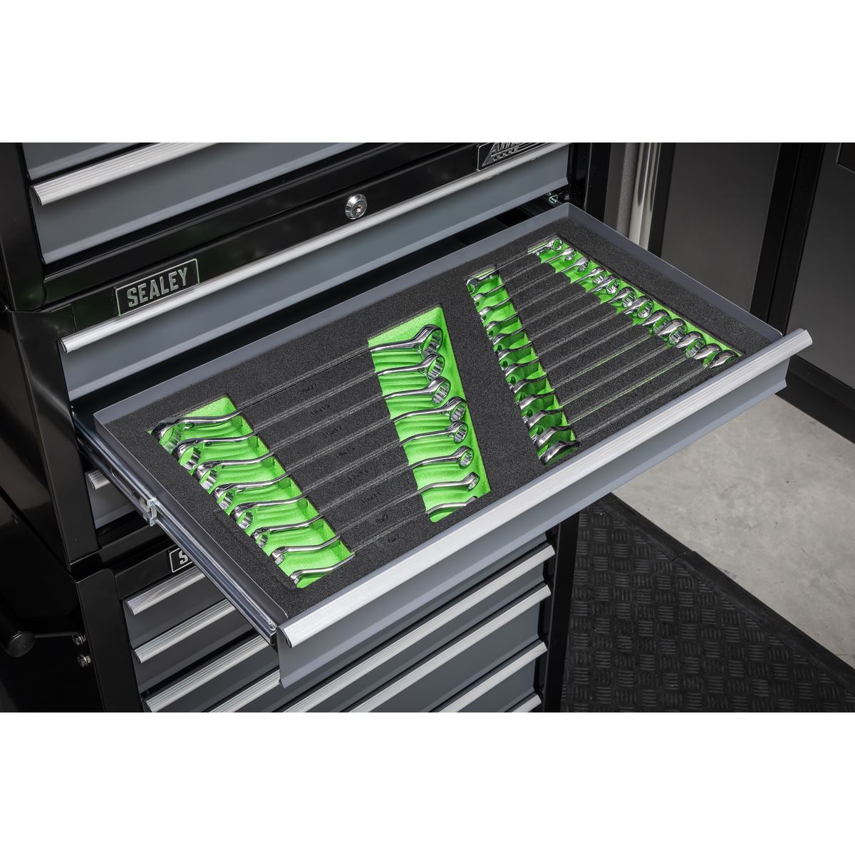 Sealey Siegen Tool Tray with Combination & Deep Offset Spanner Set 20pc - Metric S01273