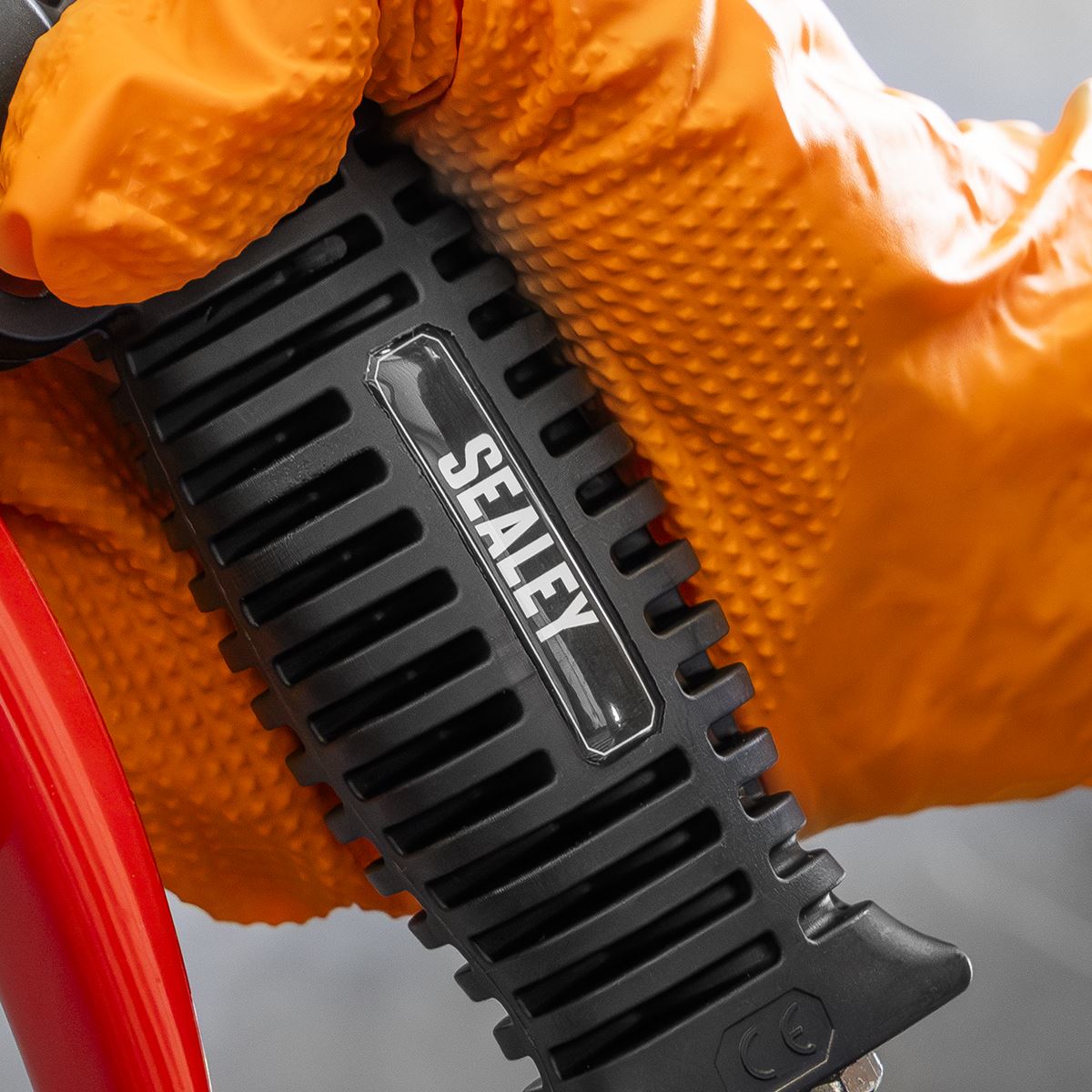 Sealey Tyre Inflator with Push-On Connector SA9314