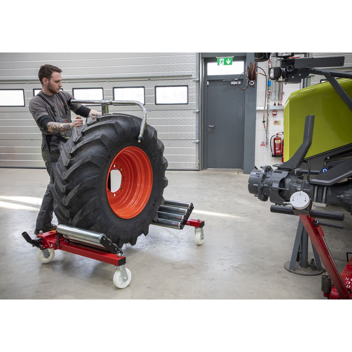 Sealey Wheel Removal Trolley 1200kg Capacity W1200T