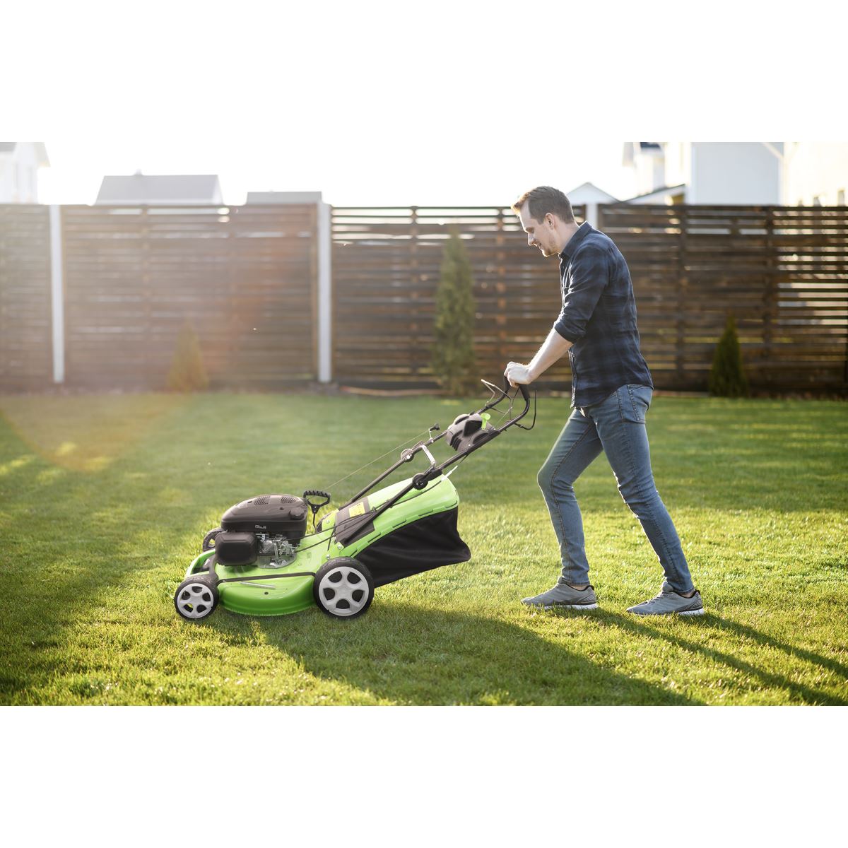 Dellonda Self Propelled Petrol Lawnmower Grass Cutter with Height Adjustment & Grass Bag 171cc 20"/51cm 4-Stroke Engine DG102