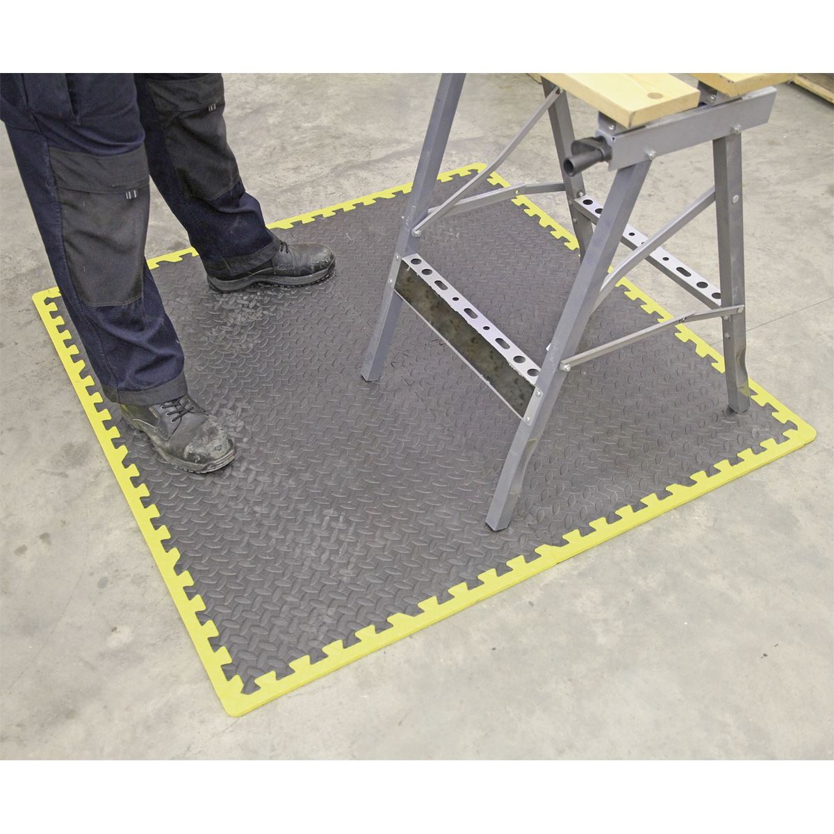 Sealey Interlocking Workshop Mat Set 1240x1825mm with Hi-Vis Edges MIC1218Y3