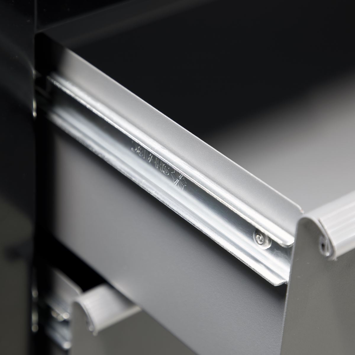 Sealey Rollcab 8 Drawer with Ball Bearing Slides - Black/Grey AP3508TB