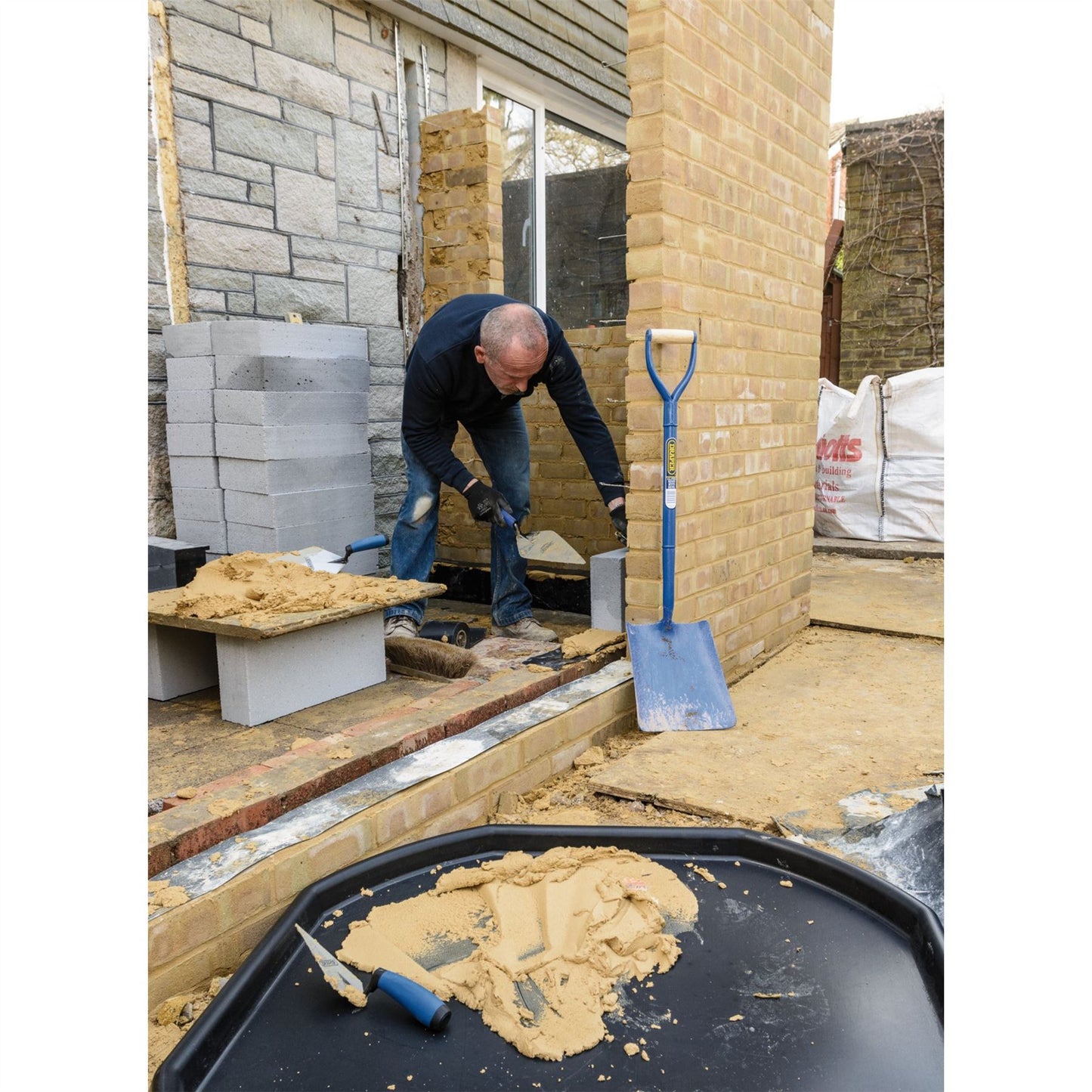 Draper Expert Solid Forged Contractors Square Mouth Shovel 64327