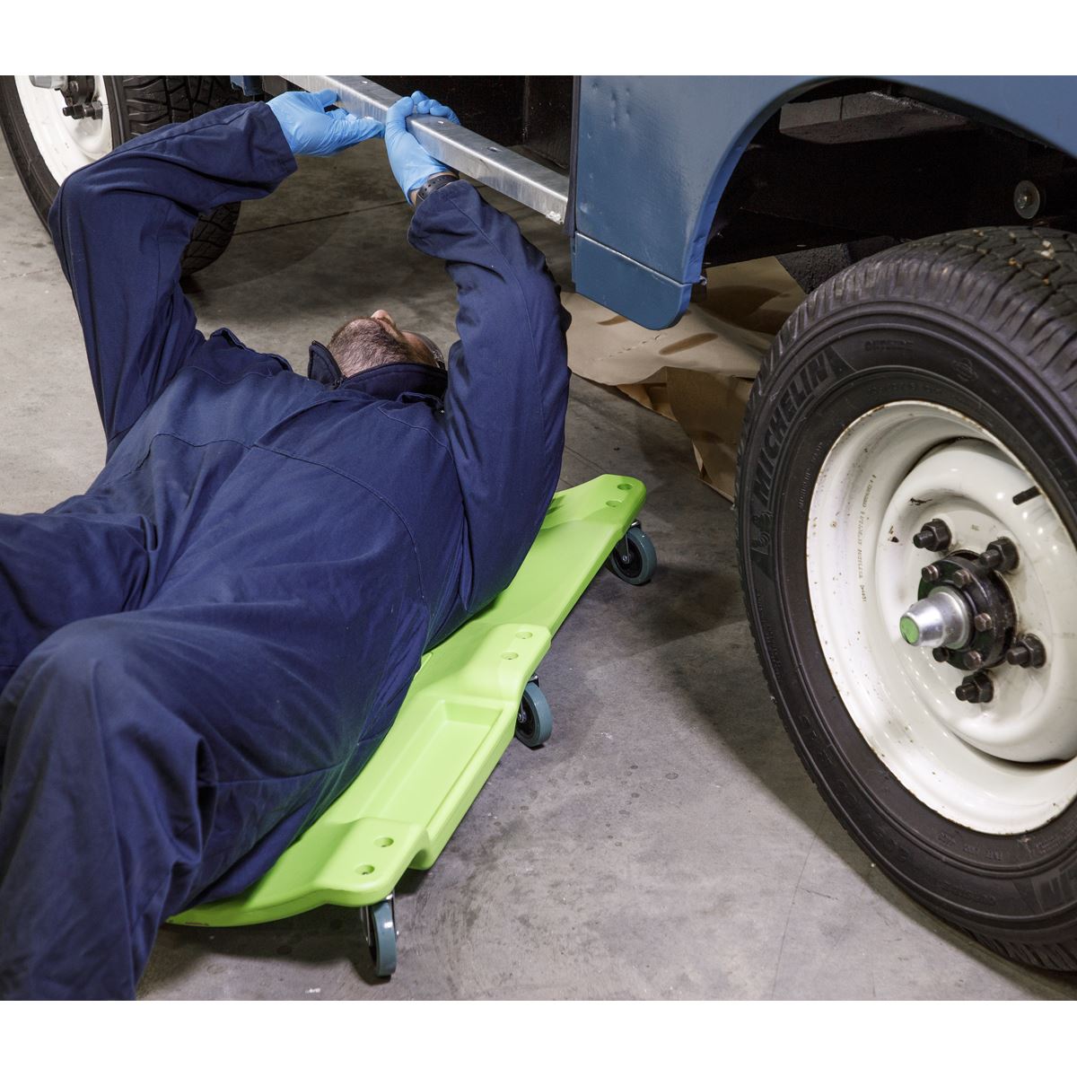 Sealey Composite Creeper with 6 Wheels - Hi-Vis SCR80HV