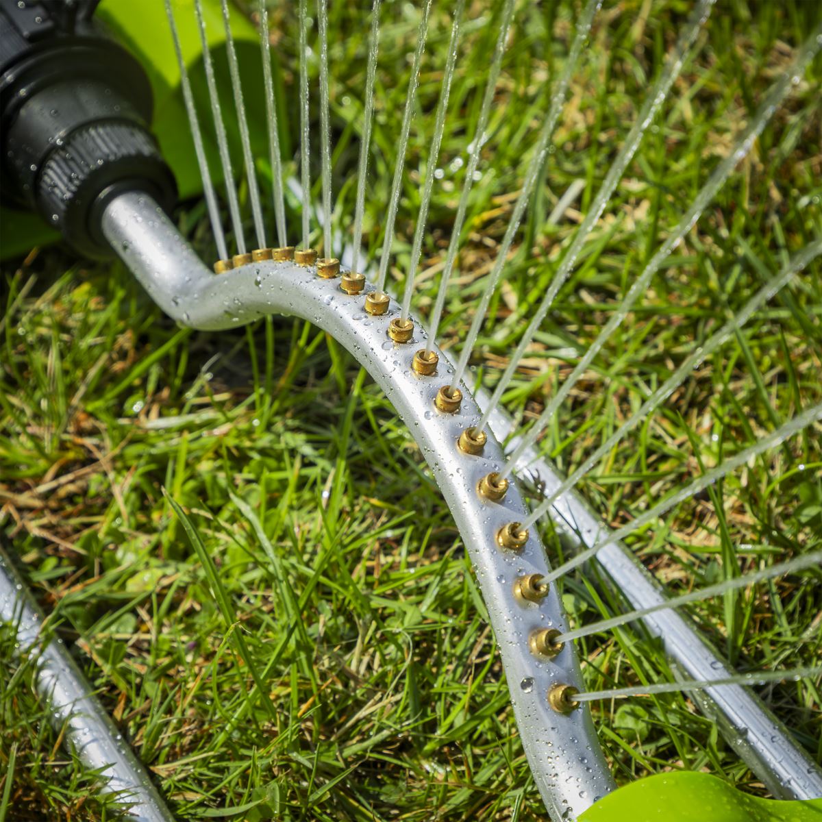 Sealey Oscillating Sprinkler - Brass Heads 17 Nozzle JS2122