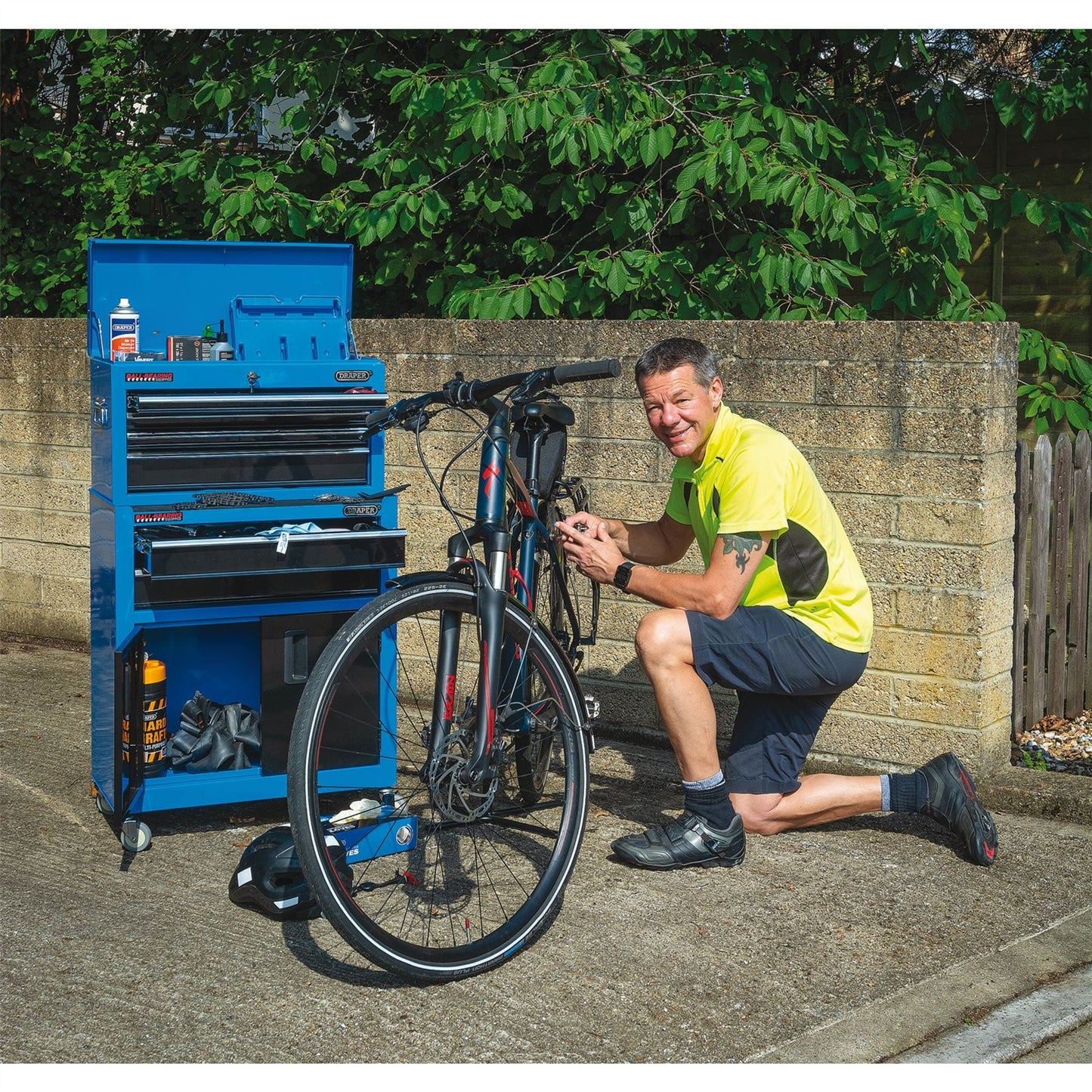 Draper 24" Combined Roller Cabinet and Tool Chest (6 Drawers) -No. 19563