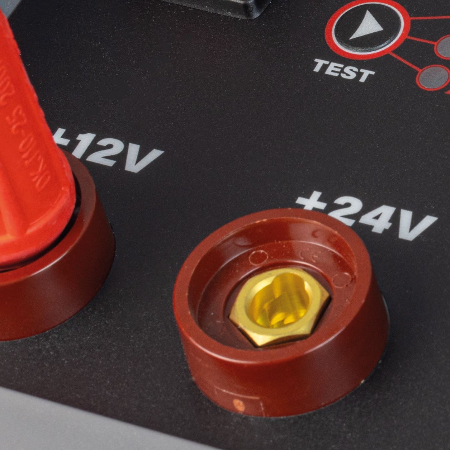 SIP Industrial STARTMASTER DSC600B Digital Starter Charger