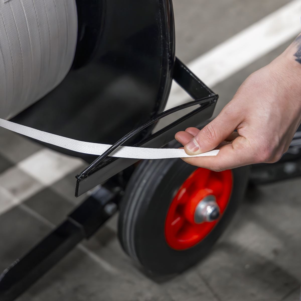 Sealey Heavy-Duty Mobile Strapping Dispenser SBT01