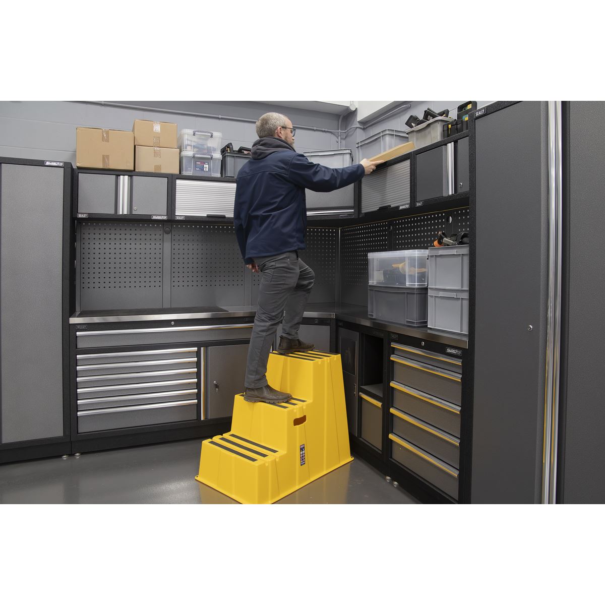 Sealey Heavy-Duty 3-Step Safety Steps with Anti-Slip Treads 150kg Capacity