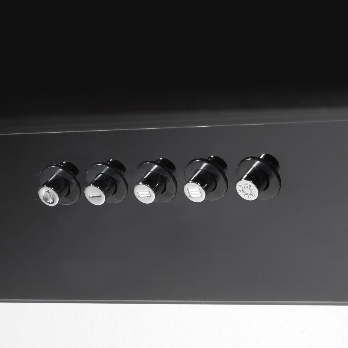 Baridi Angled Chimney Cooker Hood with Carbon Filters & LED Lamp 90cm