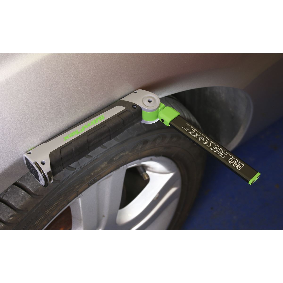 Sealey R/Charge Slim Folding Inspection Light 12 & 1 SMD LED Li-ion LED180