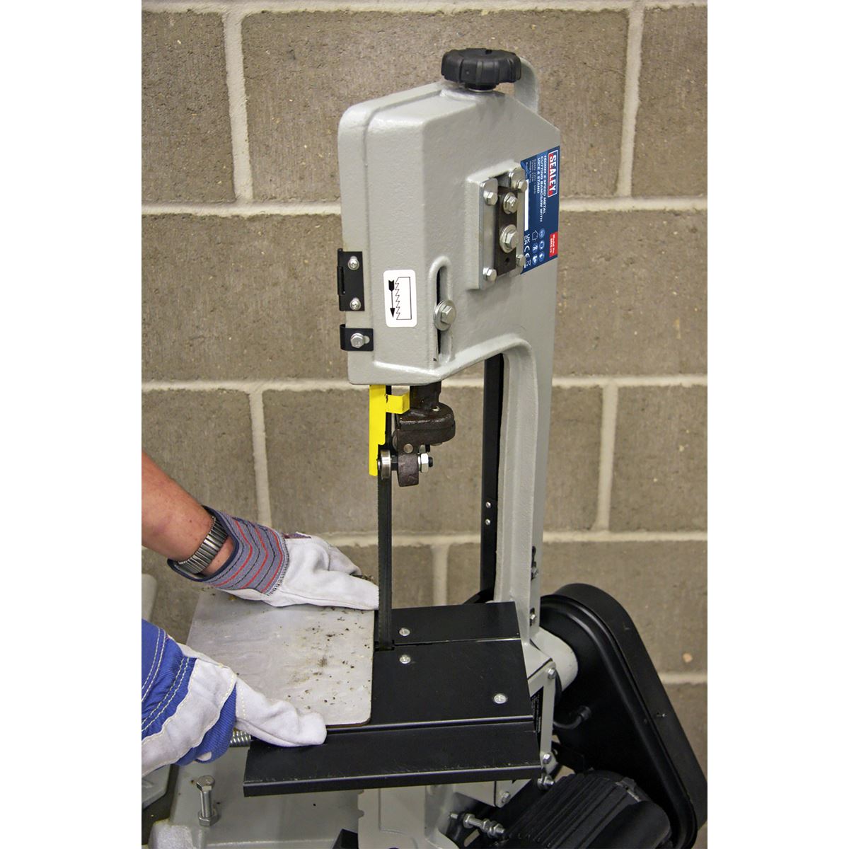 Sealey Metal Cutting Bandsaw 3-Speed 150mm 230V SM5