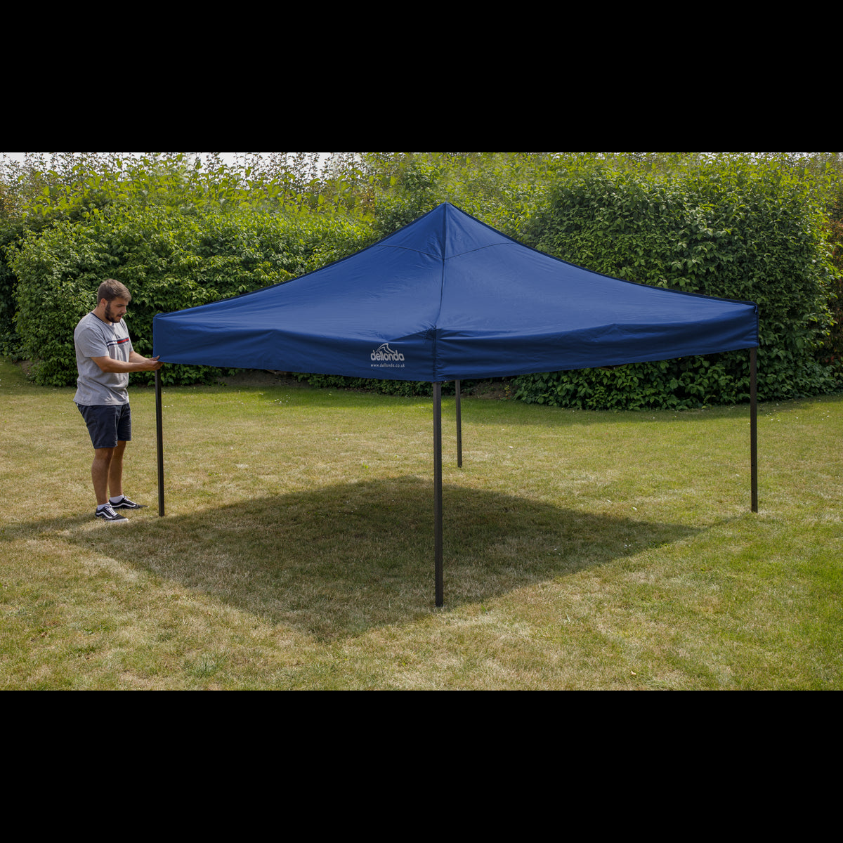 Dellonda Premium 3 x 3m Pop-Up Gazebo, PVC Coated, Water Resistant Fabric, Supplied with Carry Bag, Rope, Stakes & Weight Bags - Blue Canopy DG131