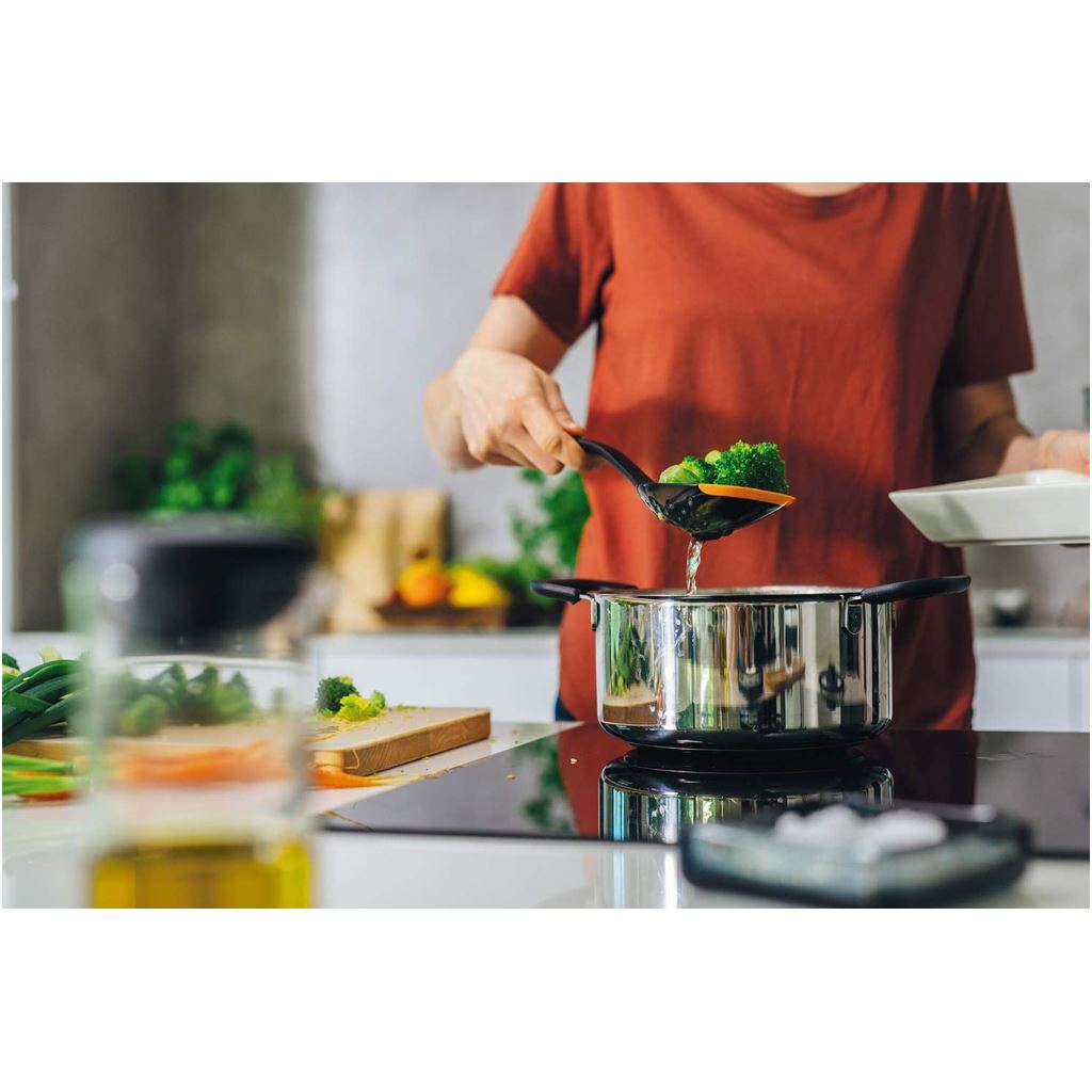 Fiskars FF Slotted spoon