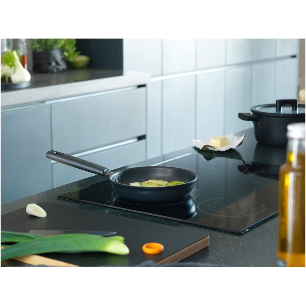 Fiskars HF frying pan 28cm