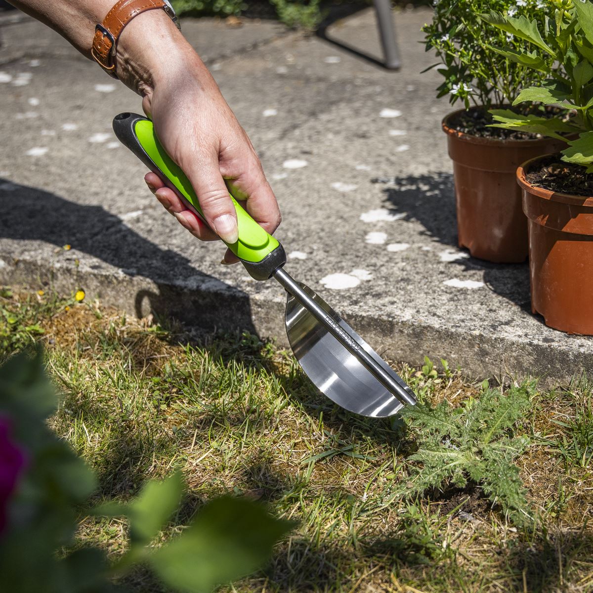 Sealey Hand Weeder with Soft Grip Handle & Stainless Steel Blade, 340mm GTSG012