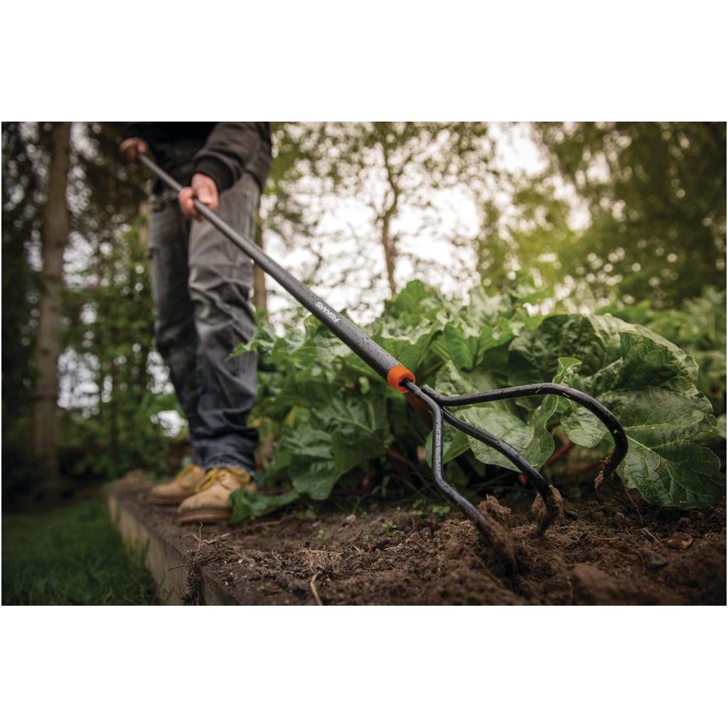 Fiskars Solid Cultivator