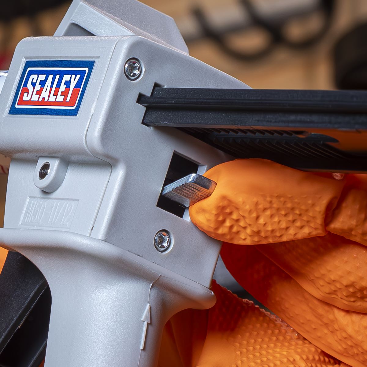 Sealey Dual Mix Applicator Gun AK3880
