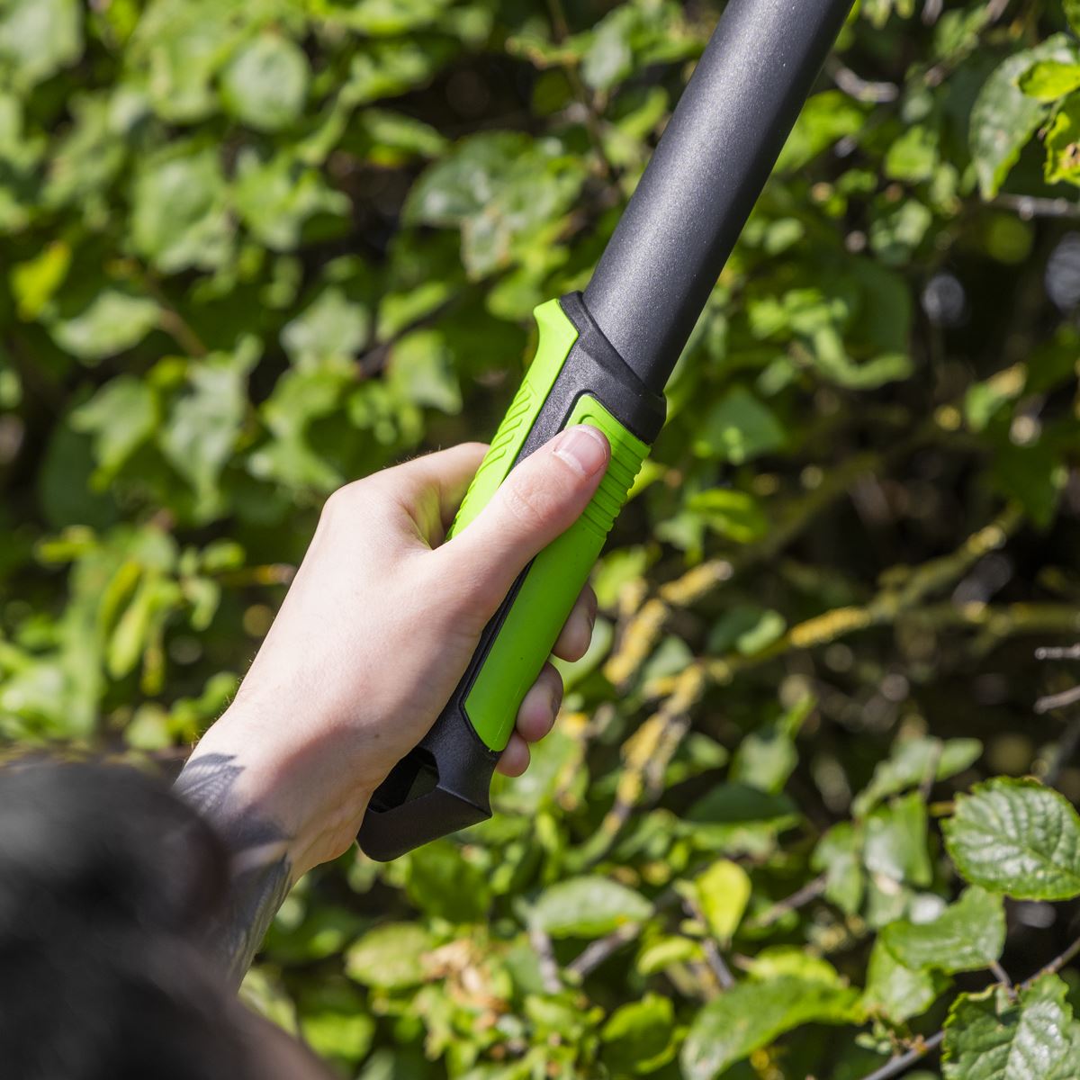 Sealey Telescopic Hedge Shears with Soft Grip Handle & Carbon Steel Blade GTSG019