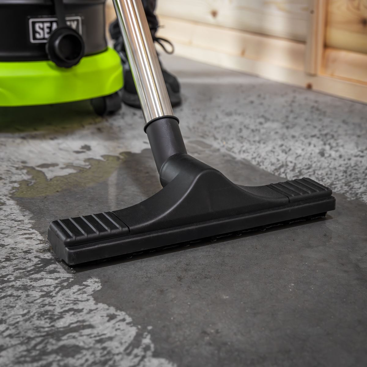 Sealey BuilderVac 15L M Class Vacuum Cleaner Wet & Dry with Stainless Steel Drum