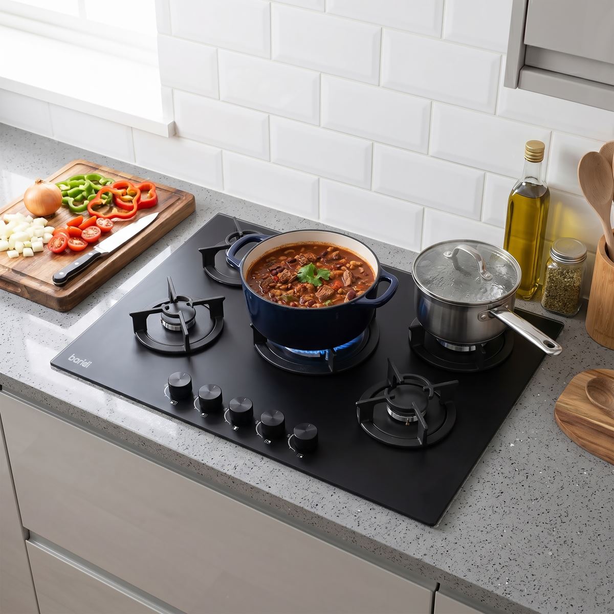 Baridi 70cm Gas Hob Matt Black with 5 Burners Cast Iron Supports & Auto Ignition