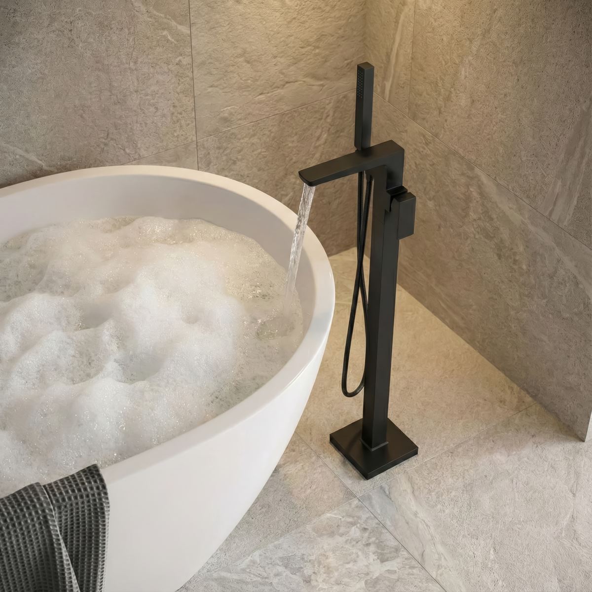 Baridi Freestanding Bath Mixer Tap with Shower - Matt Black DH401