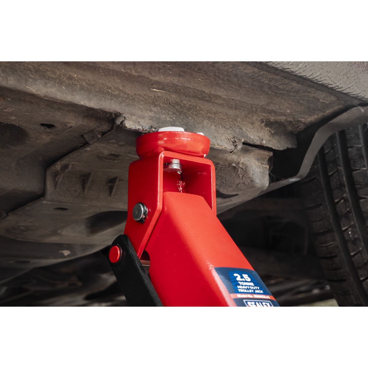 Sealey Heavy-Duty Trolley Jack 2.5 Tonne 2500CX
