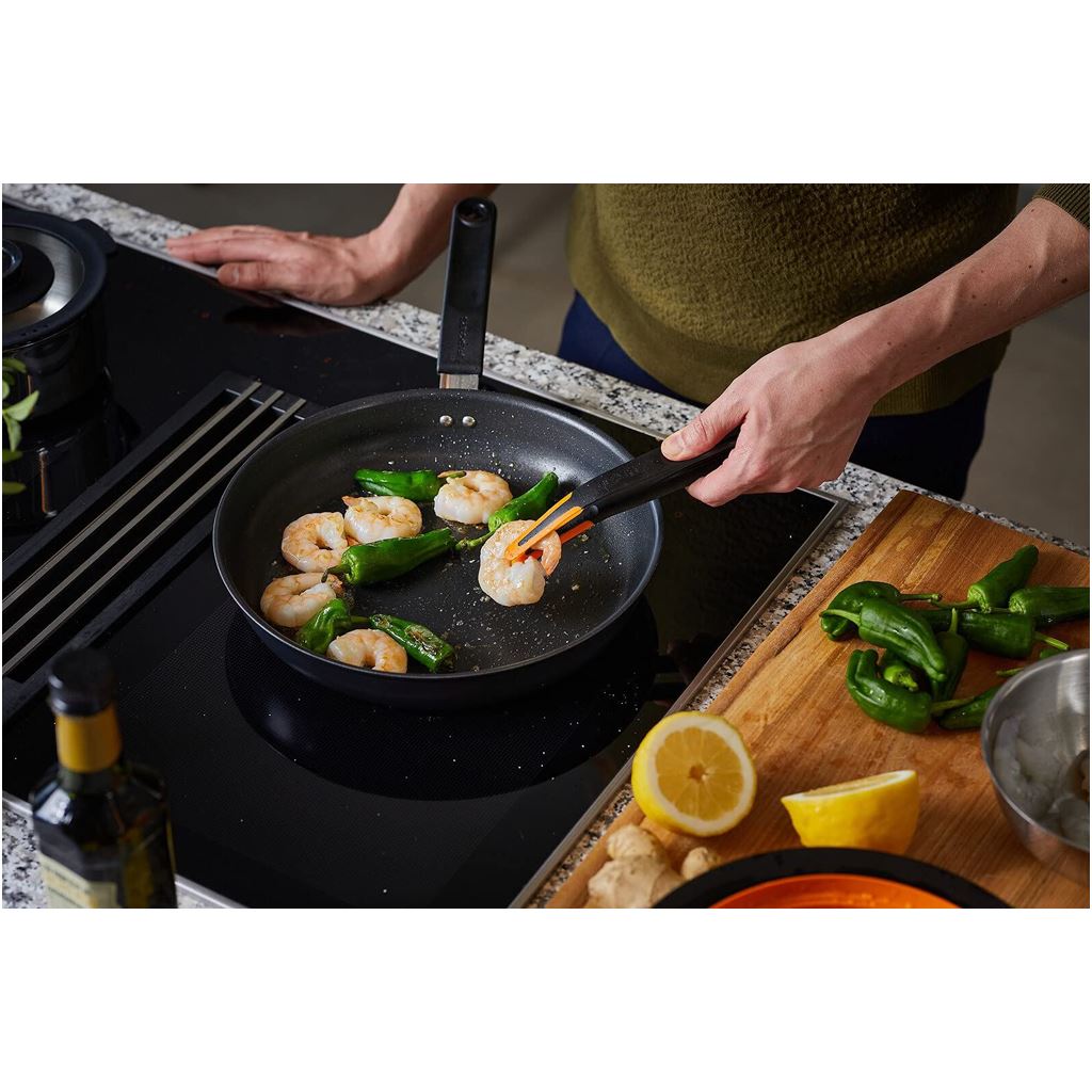 Fiskars FF silicone tongs