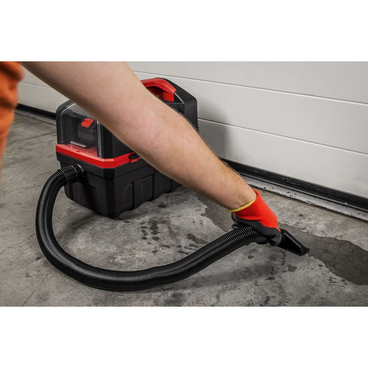 Sealey Cordless Wet and Dry Vacuum Kit 20V 4Ah SV20 Series CP20VWDVKIT1