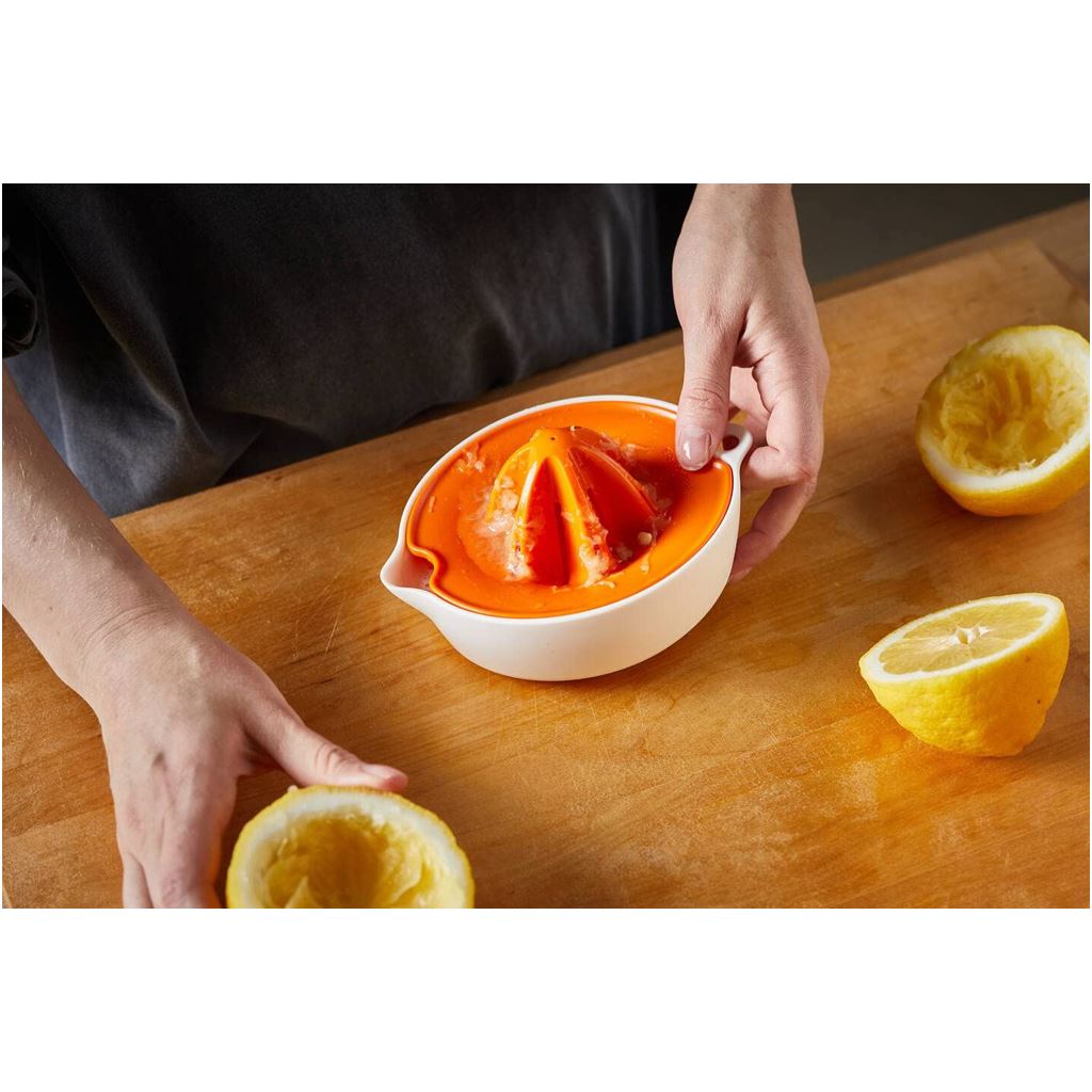 Fiskars FF Fruit juicer