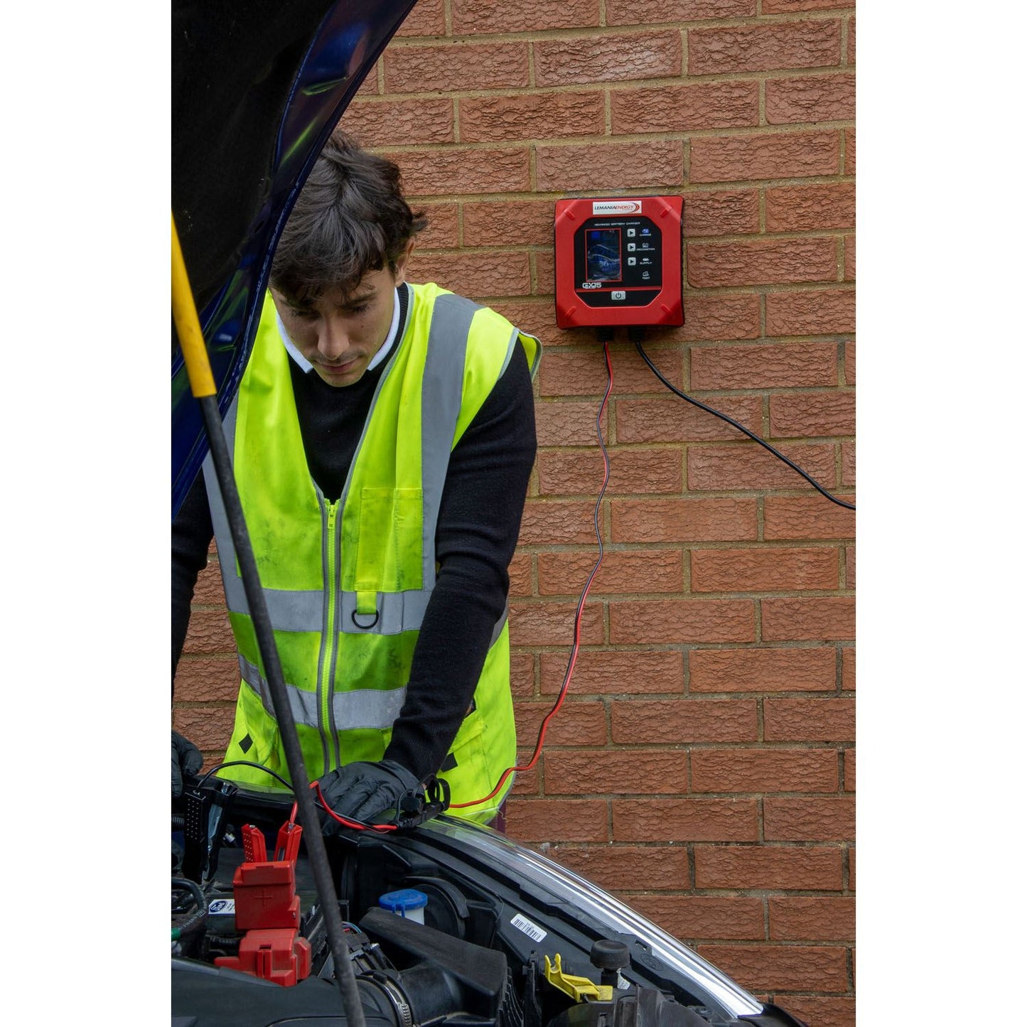 SIP Industrial Advanced Battery Charger GX15