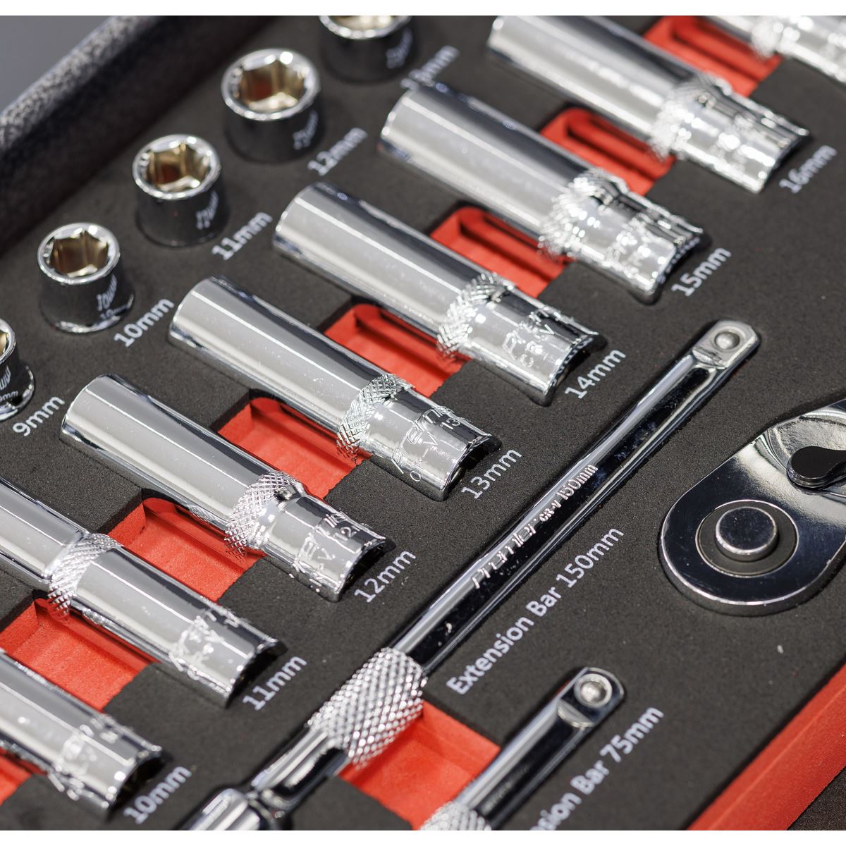 Sealey Premier Socket Set with Tool Tray 3/8"Sq Drive 32pc TBT41