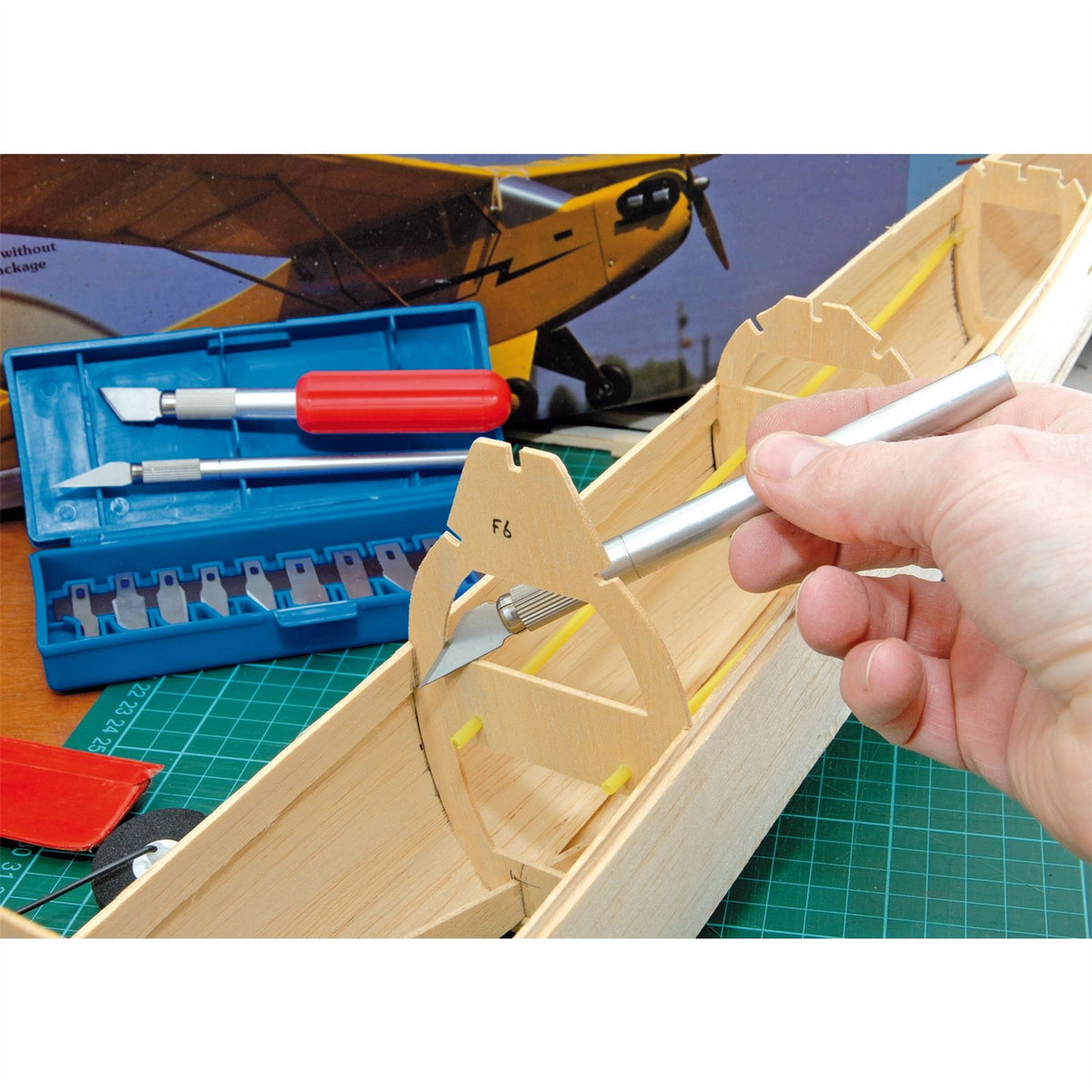 Draper 1x 16 Piece Modellers Tool Kit Garage Professional Standard Tool 21834