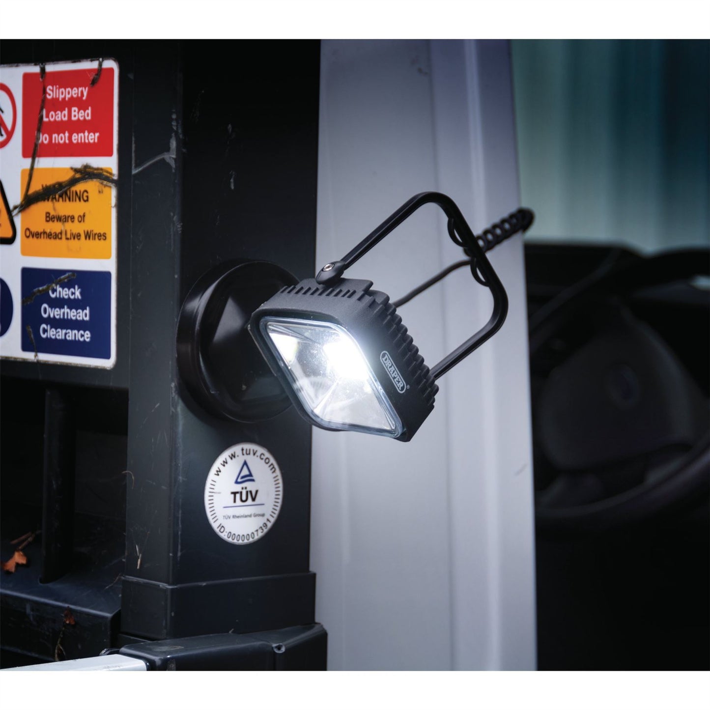 Draper 10W 12V COB LED Magnetic Base Work Light - 600 Lumens - 90102