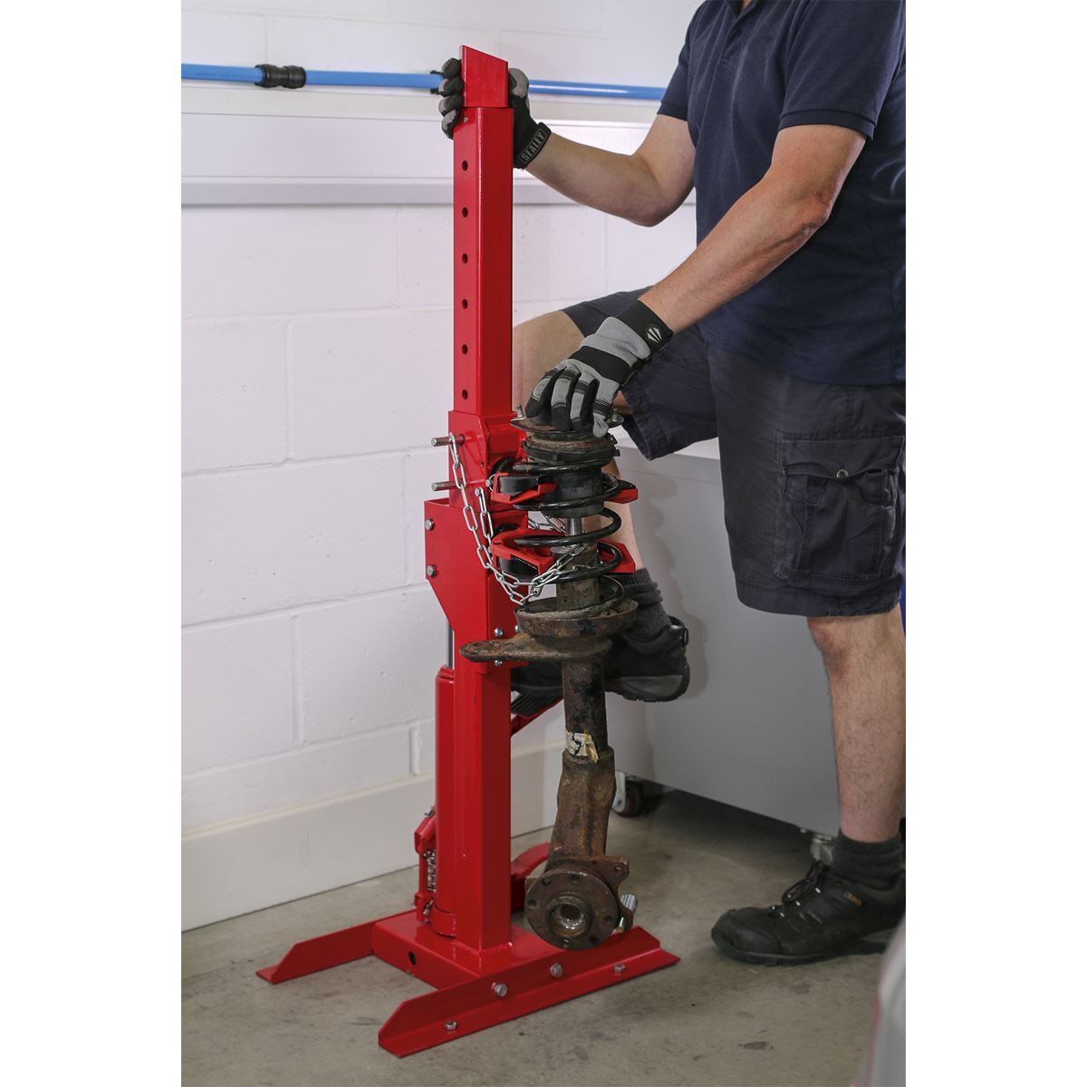 Sealey Coil Spring Compressing Station + Gauge Hyd 2000kg Capacity RE2311