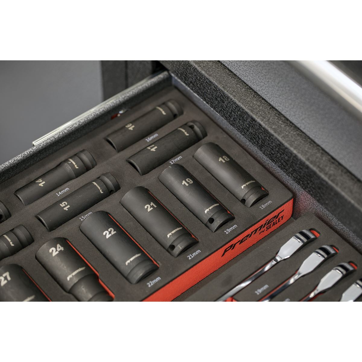 Sealey Premier Impact Socket Set with Tool Tray 1/2"Sq Drive 22pc TBT46