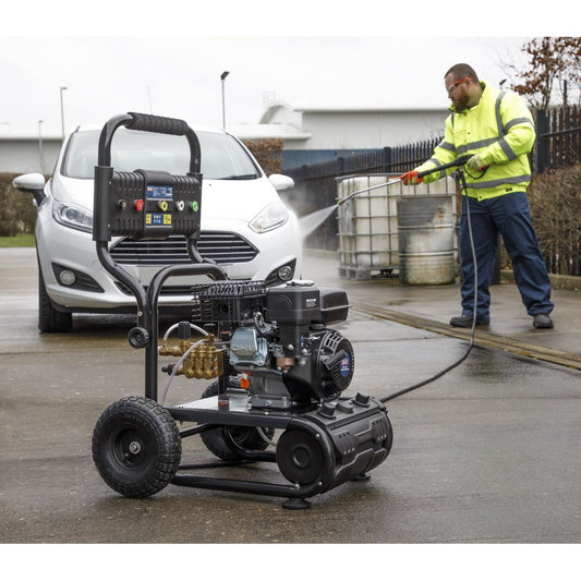 Sealey Pressure Washer 220bar 540L/hr Self-Priming 6.5hp Petrol PWM2500SP