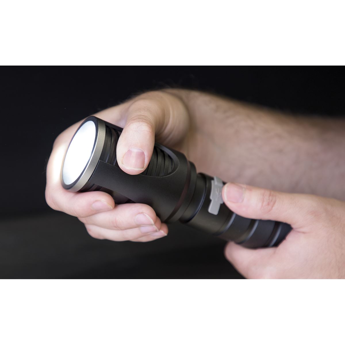 Sealey Aluminium Torch 60W COB LED Adjustable Focus Rechargeable LED4494