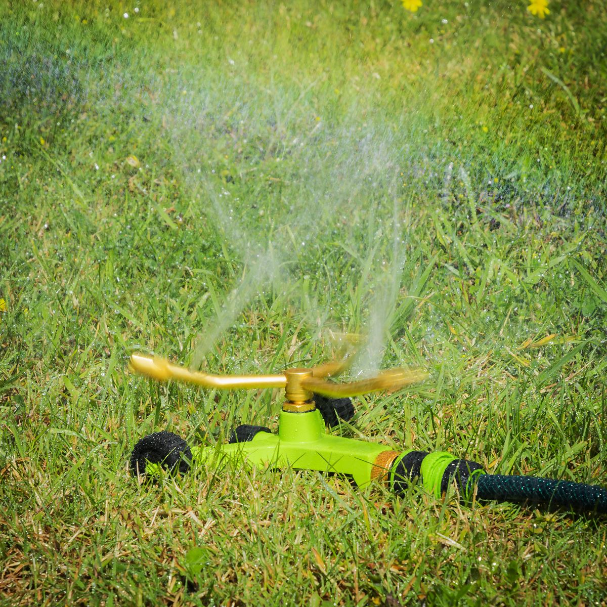Sealey 3-Arm Brass Sprinkler with Metal Wheeled Base JS2032
